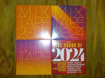 4 CDs mit Tracks von DJ Koze, Bon Iver, Beth Gibbons, Nick Cave, Nina Chuba etc.