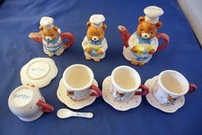 Vintage Battat Miniature Bear Children  s Tea Set