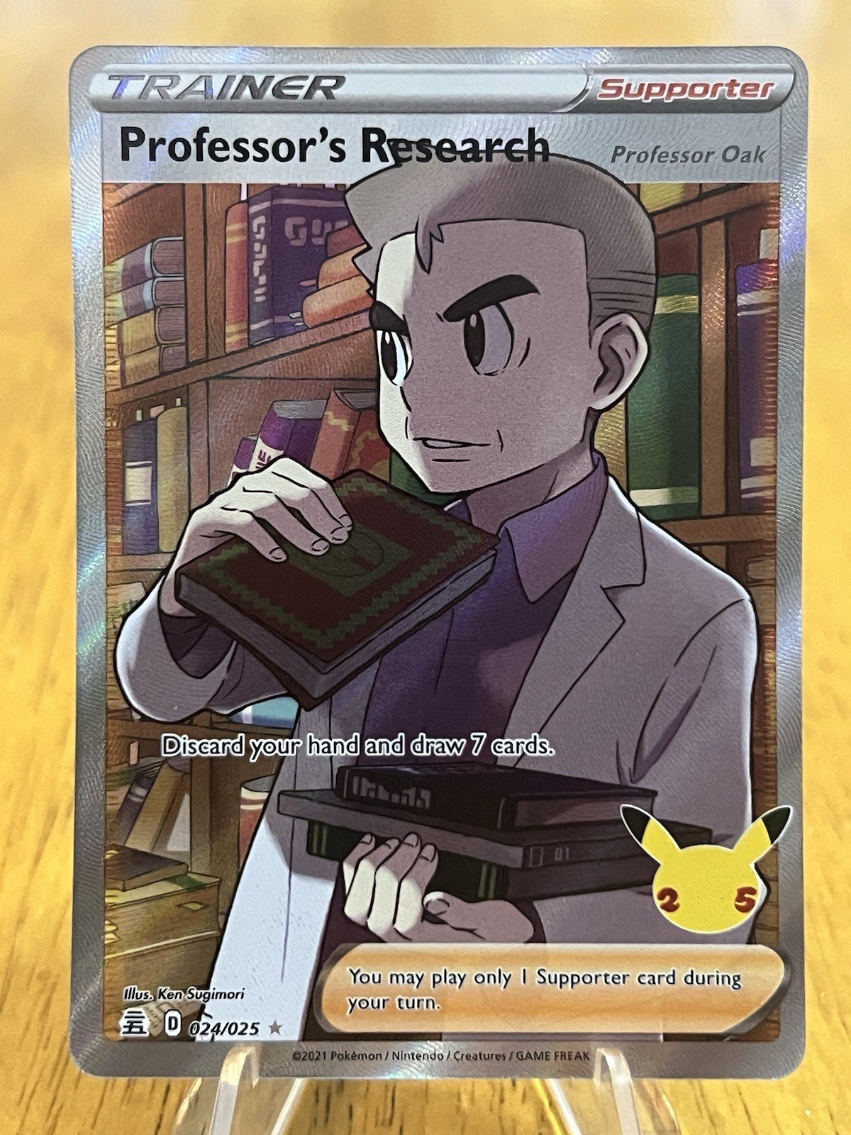 Pokémon TCG Professor's Research (Full Art) Celebrations 024/025 Ultra Rare NM