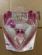 Twisty Petz Series 6 Alphia Alpaca Rainbow Metallic Hot Pink Transform Bracelet
