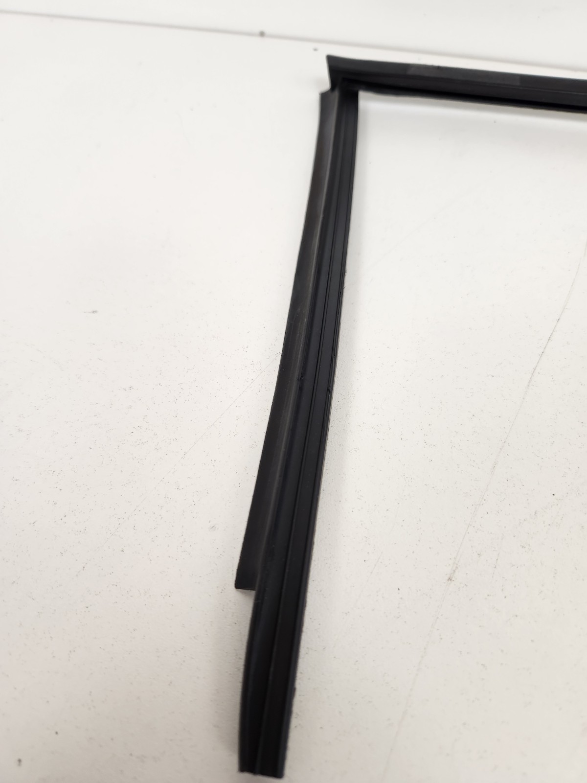 McLaren MP4-12C 2012-2014 Left Quarter glass
