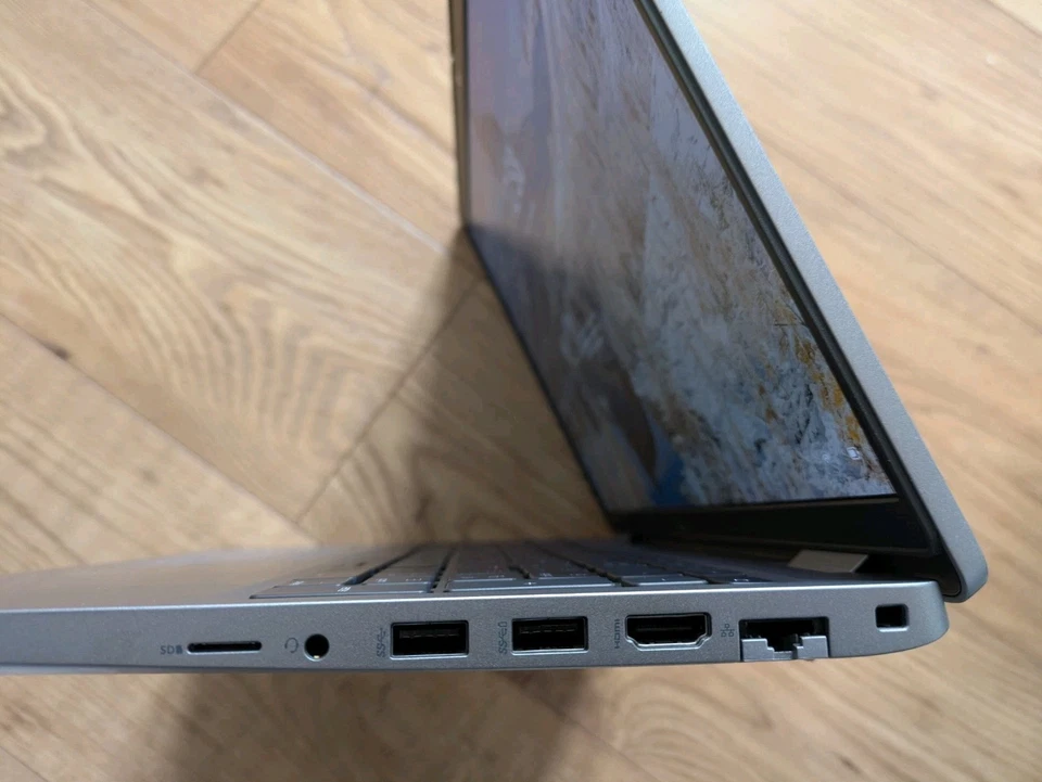 Dell Latitude 5520 Core i5 1145G7 2.6GHz 16GB RAM 256GB SSD 15.6" FHD Laptop 109 - Image 4 of 4