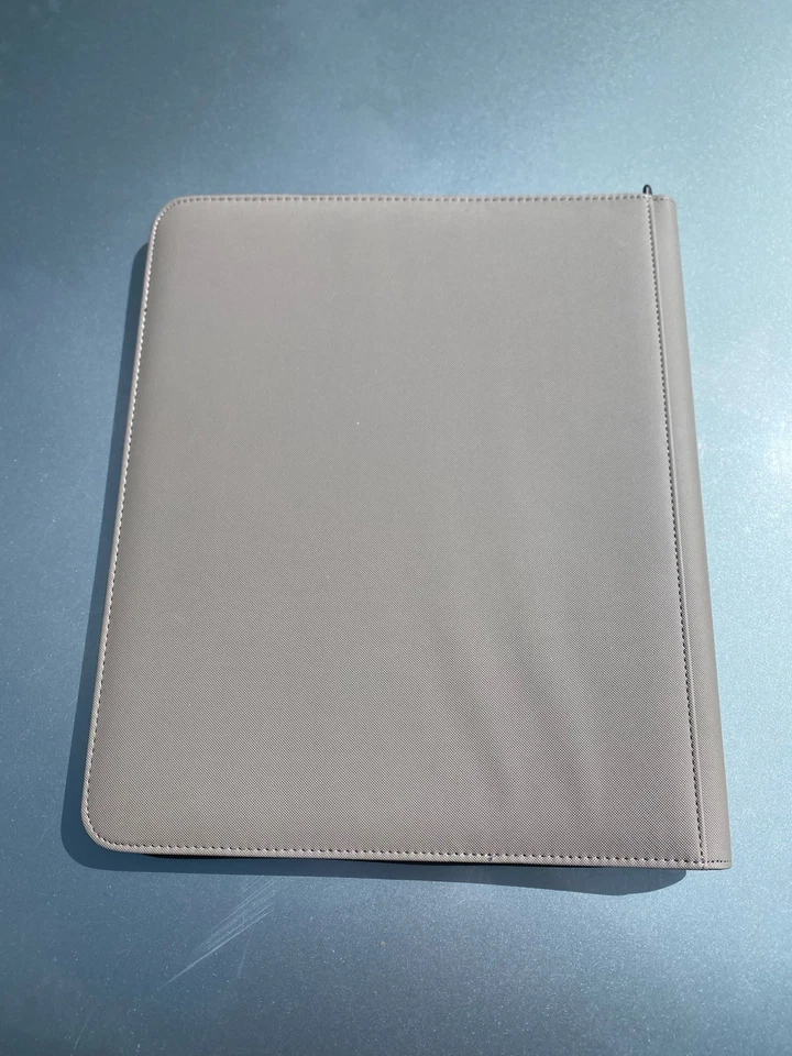 Carpeta grabada láser Snorlax Top Loader Pokémon XL/¡Hecha a pedido! Foto 3 de 4