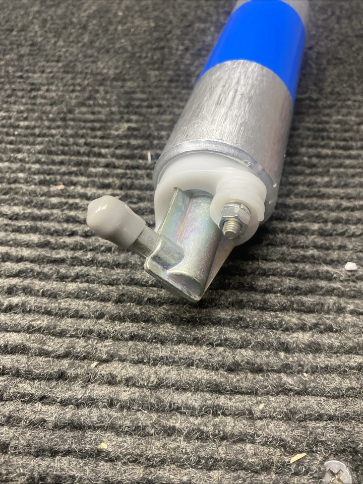 Bomba de combustible eléctrica-CRQ Premium TYC 152062-A Foto 4 de 4