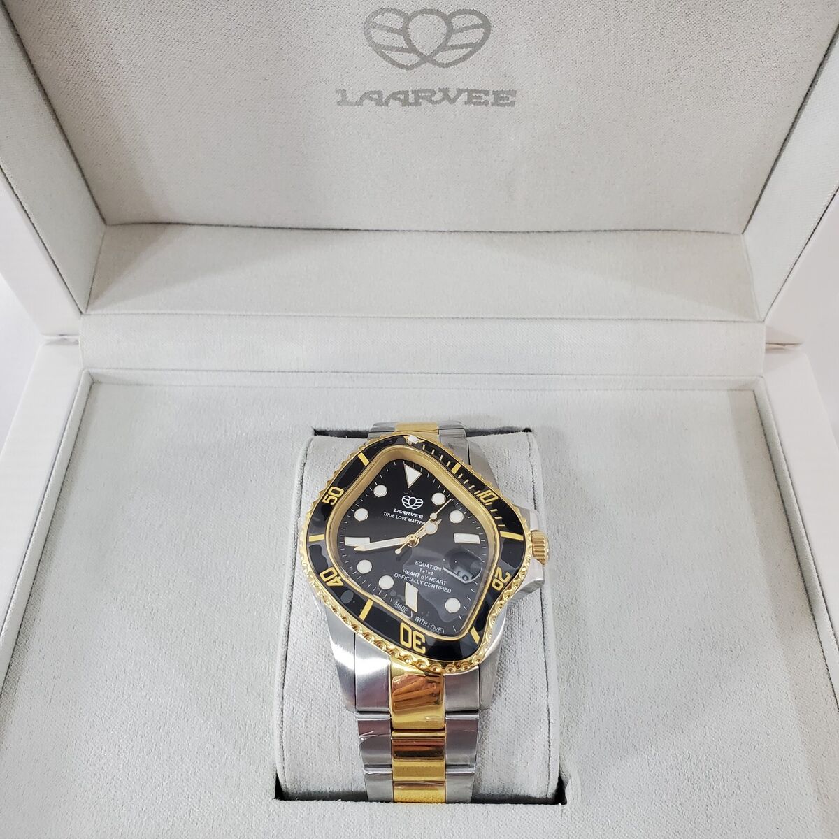 LAARVEE Exclusive Crash Watch Silver GOLD Precision Steel LAARVEE Exclusive Crash Watch Silver GOLD Precision Steel