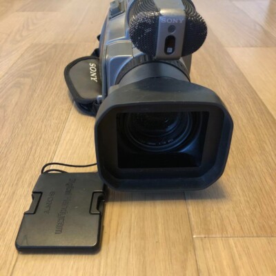 Sony Handycam DCR-VX1000 Digital Camcorder Video Camera Good