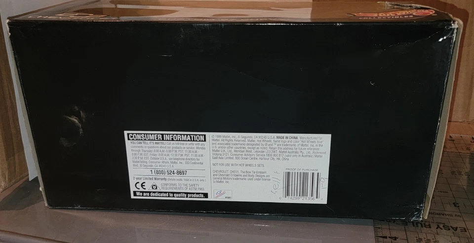 CHEVROLET CUSTOM 1957 BY HOTWHEELS 1999  1:18 SCALE - Image 3 of 3