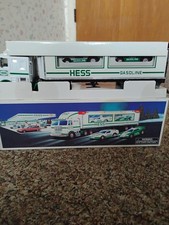 Hess Toy Truck and Racers 1997 Collectible