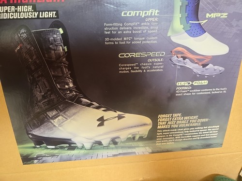 Under Armour UA Highlight MC Football Cleats Green White Sz 13 1235881-311 - Picture 2 of 9