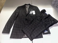 NWT's Hart Schaffner Marx Chicago Black Plaid 2 Piece Wool Suit 40L 34W $795.00