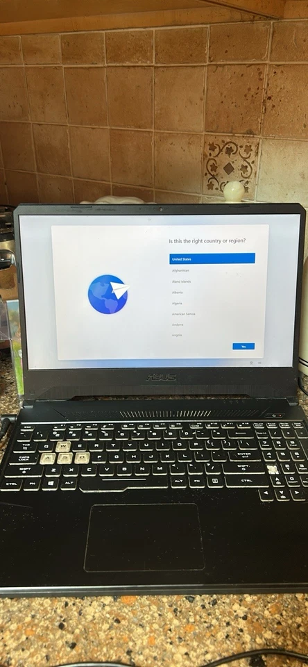 华硕游戏笔记本电脑 15.6 英特尔 I7 8GB 内存 NVIDIA 1650 1.5TB 存储 Win11 — 第 4/4 张图片