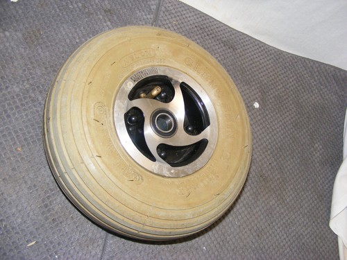 RASCAL 245 MOBILITY SCOOTER CHENG SHIN 260X85 FRONT WHEEL 3.00-4**FREE ...