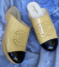 Chanel Vintage 2006 Clogs Mules Patent Beige ...