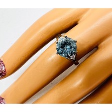 Vintage Ring Large Light Blue Topaz Gemstone 2 CZ Accents 925 Sterling Silver 8