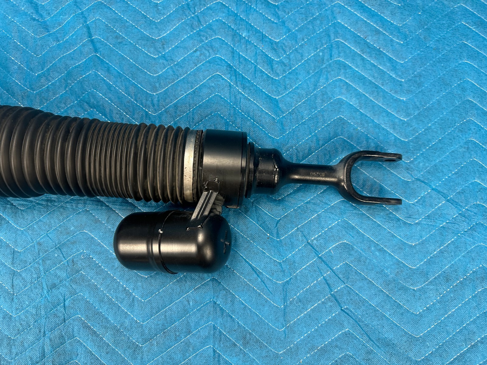Bentley Flying Spur Front Driver's Side Air Shock Absorber Strut 29k 06-12 OEM