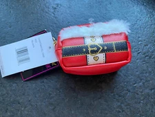 Betsey Johnson Santa Pill Box Case New Medicine Dispenser