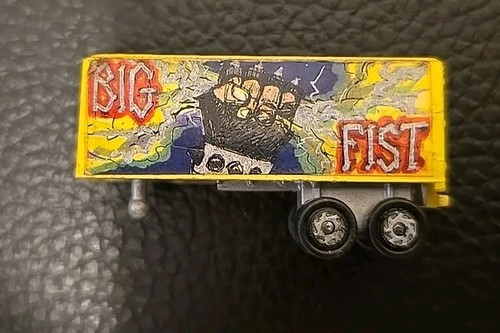 Micro Machines Galoob Rockin’ Wheels Collection #7 Big Fist - Picture 7 of 9