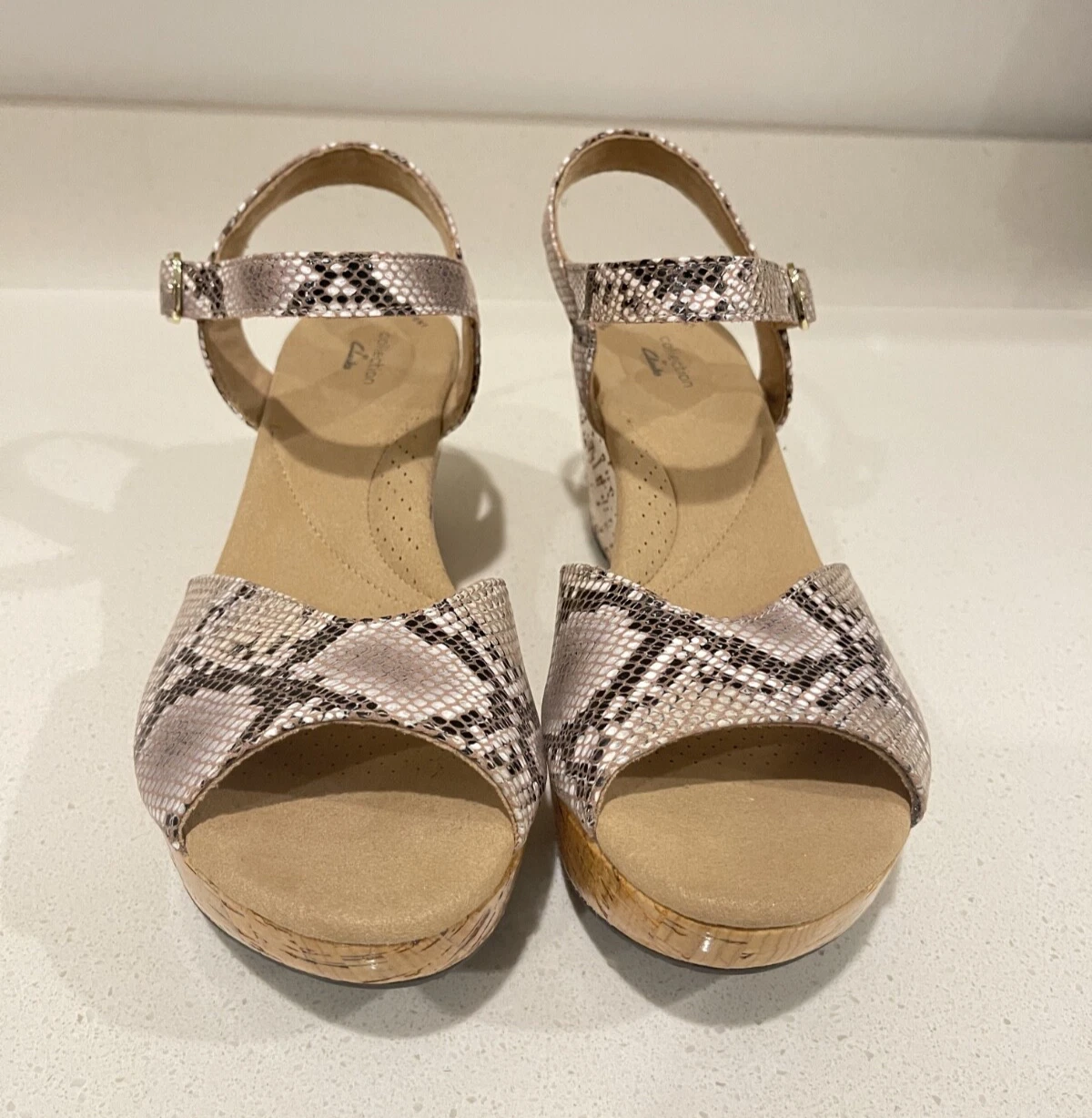 Clarks Sandalo Donna con Zeppa Sintetico Serpente Naturale Annadel Mystic