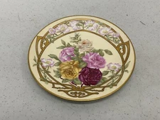 Vintage Tressemann & Vogt T&V Limoges France Hand Painted Plate Gold Roses 8.5"