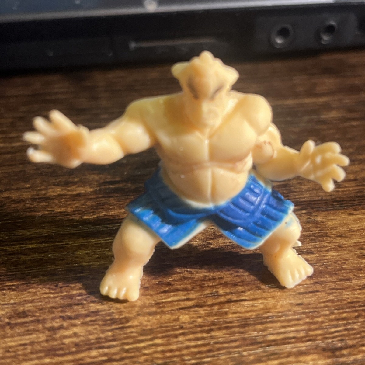Vintage Mini Street Fighter Figures from Vending Machine Rubber