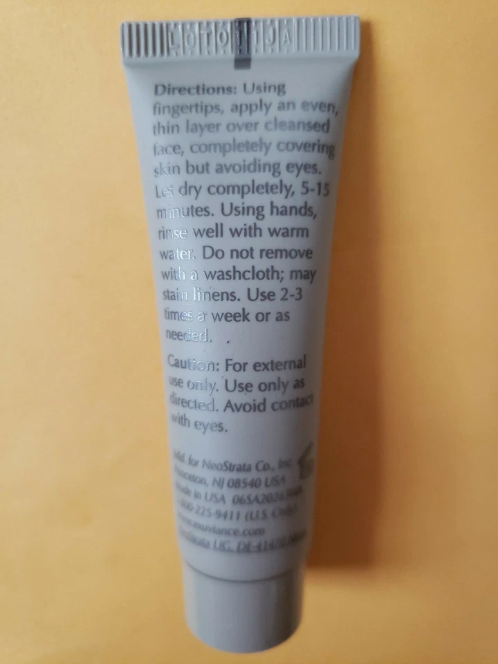 4x Exuviance Detox Mud Mask 10ml/0.34 fl oz each - Image 2 of 3