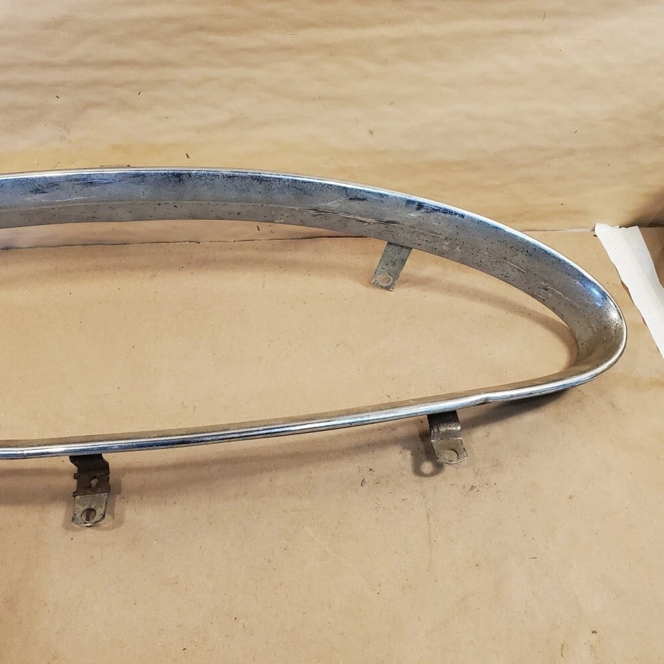 Austin Healey 100-6 3000 rejilla envolvente cromo moldura OEM 031-361 Foto 3 de 4