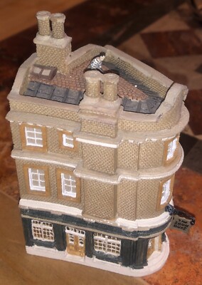 #21 JOHN HINE LONDON BY GASLIGHT - IRON DUKE BLACKFRIARS