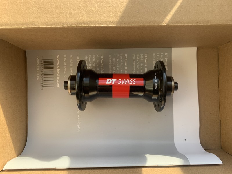 DT Swiss 240s Non-Disc Radial Front Hub. New. Non-EXP. 24Hole. QR. Free P&P