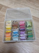 Lot of 50 Embroidery stitch thread Needlepoint mixed  needle set GOOD 