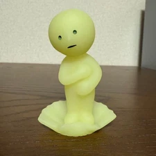 SMISKI Series2 Secret The Birth of Venus Figure GLOW IN THE DARK Used AS-IS