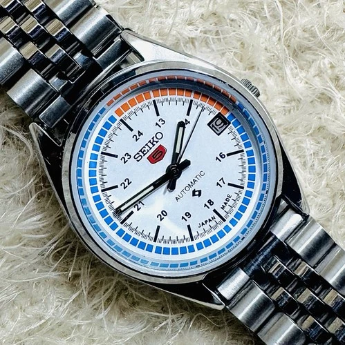 Vintage Seiko 5 Automatic Movement No. 6309-5820 White dial Men's Wristwatch