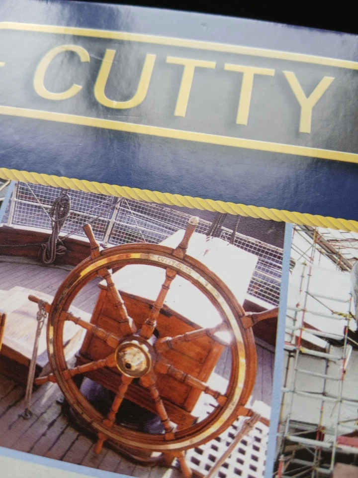 Gibsons Cutty  Sark 1000 Piece Puzzle .Used. Complete.  - Image 3 of 4