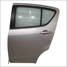 Porte arrière et accessoires Suzuki SPLASH