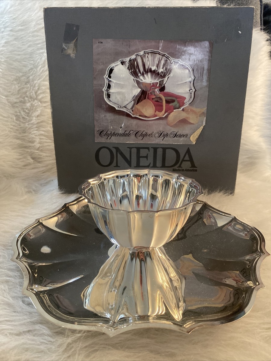 Vintage Oneida Silver Chippendale Chip and Dip Server Platter Tray