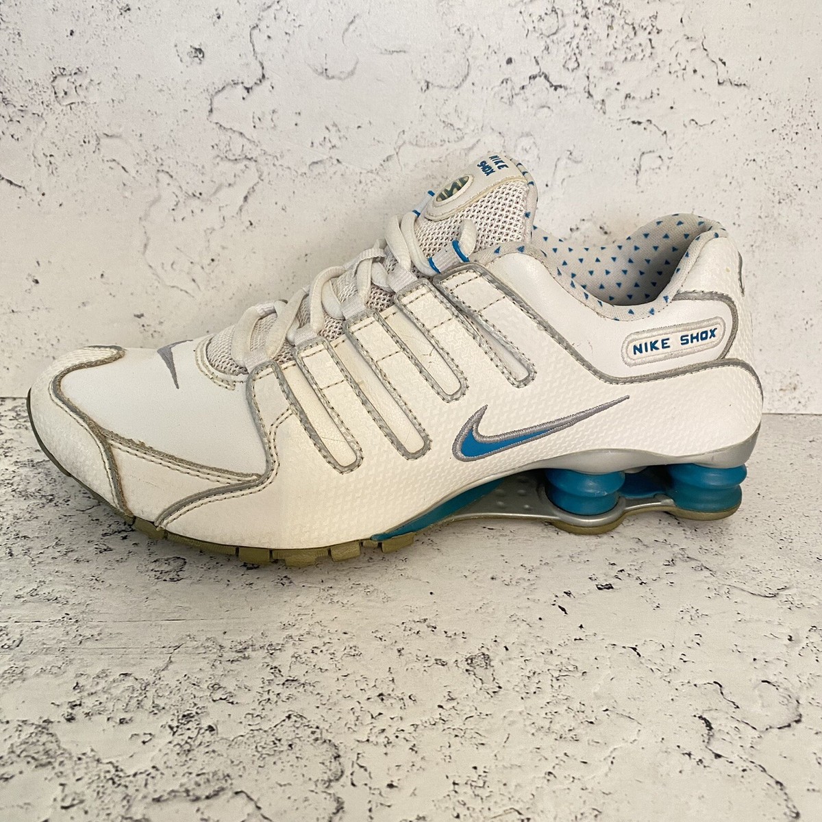 Nike Shox NZ White/Aqua Leather Athletic Shoes Women's Sz 8 M