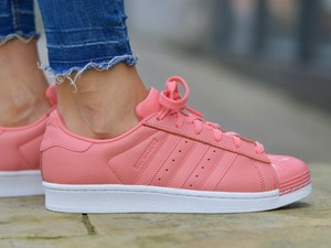 adidas superstar toe metal