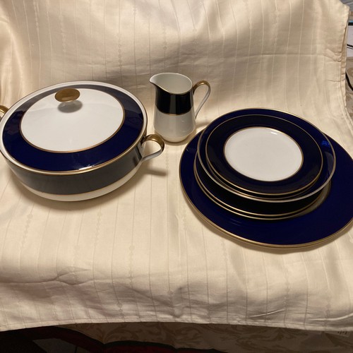 Used (20)PCS Mikasa Colbert Navy Blue - Picture 2 of 11