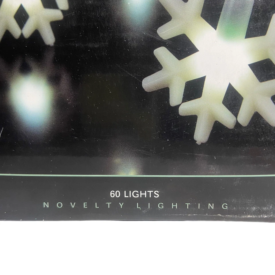 Christmas Snowflake String Lights 60 LED Indoor / Outdoor Length 22.16 FT 2006 - Image 3 of 4