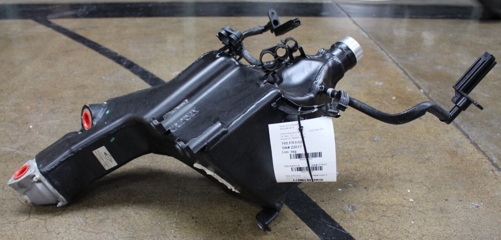 Ferrari 458 Italia, Spider, Engine Oil Tank, Bent Bracket, Used, P/N 269662