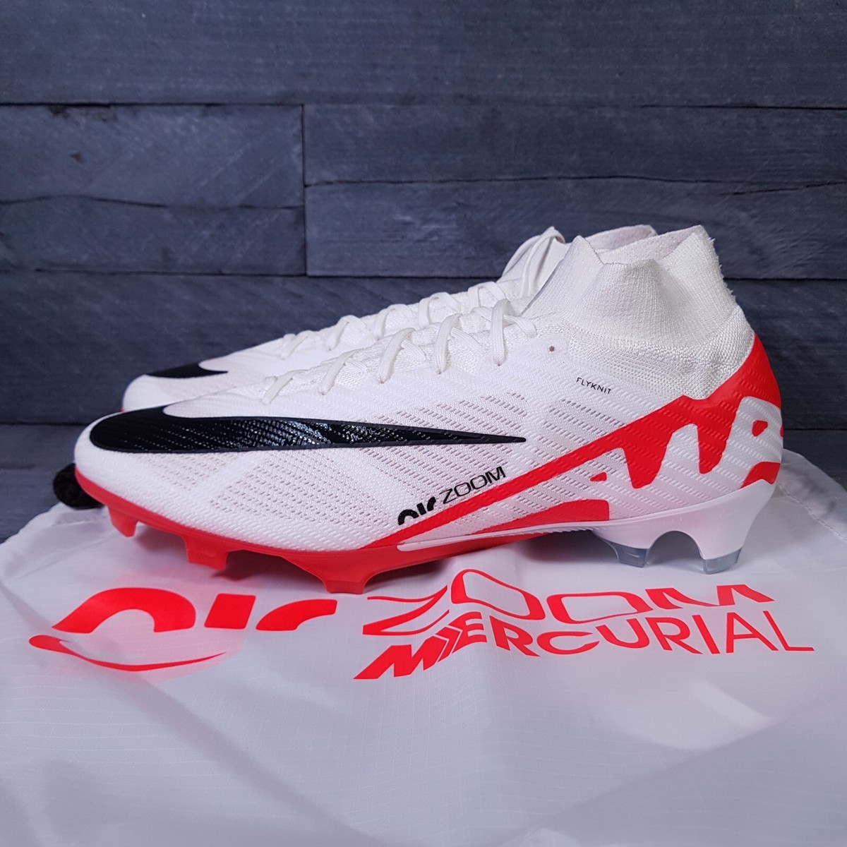 NIKE Zoom Superfly 9 Elite FG Soccer Cleats Mens 13 White Red