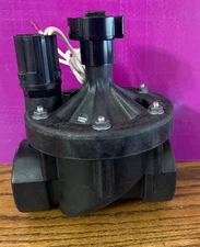 Rainbird 200-PEB 2" Threaded Commercial Irrigation Sprinkler Valve  NWOT