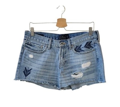 Pre-Owned LUCKY BRAND 8 l 29 Embroidered Distressed The Cut Off Short Women