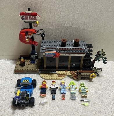 70422 LEGO Hidden Side Shrimp Shack Attack Retired 100% Complete Set
