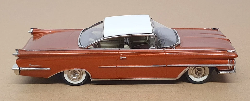 Modelos Sams escala 1/43 S.16 - Oldsmobile 98 1959 vacaciones H/T - cobre/blanco Foto 3 de 4