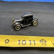 AC Williams Cast Iron Toy Car Dent Hubley ax-02 B4A