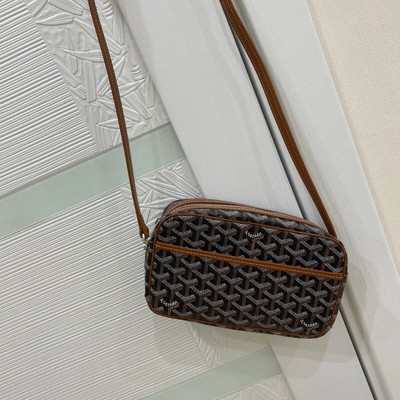 goyard cap vert bag