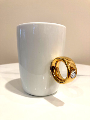 Fred And Friends 2 Carat Gold Diamond Ring Holder Coffee Mug/Cup White 12oz