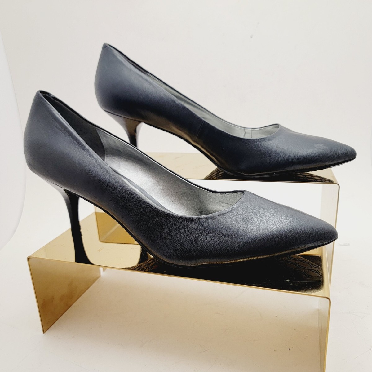 Nine West Goodnews Dark Grey Leather Pointed Toe Low-Heel Pumps Size ½ M