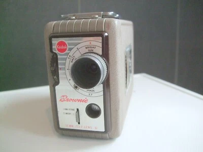 8mm Filmkamera Kodak Brownie - Bild 1 von 4
