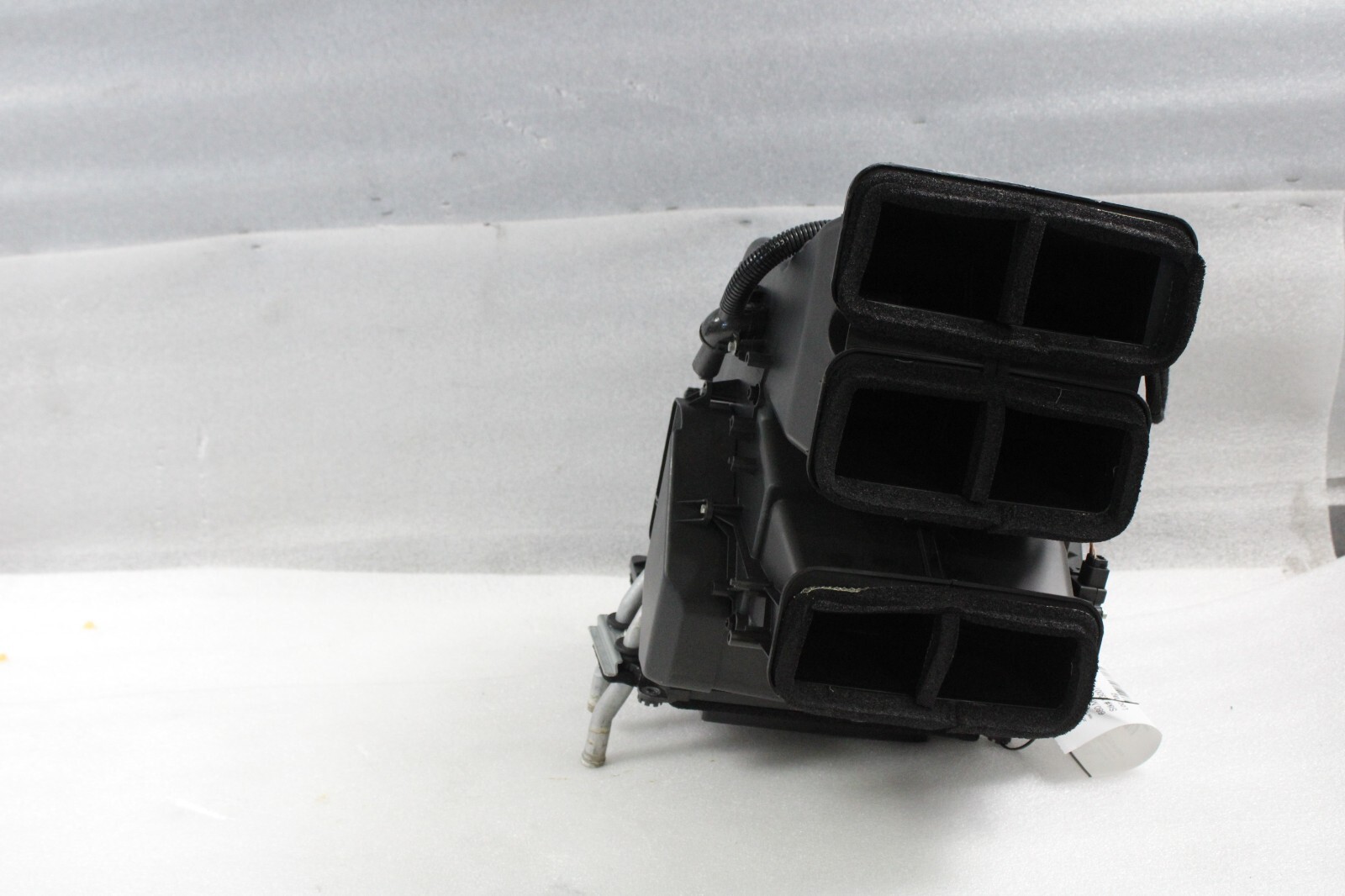 Mclaren MP4-12C, A/C Evaporator, Rear Section, Used